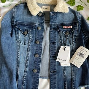 Hudson girls jean jacket with fur around the top